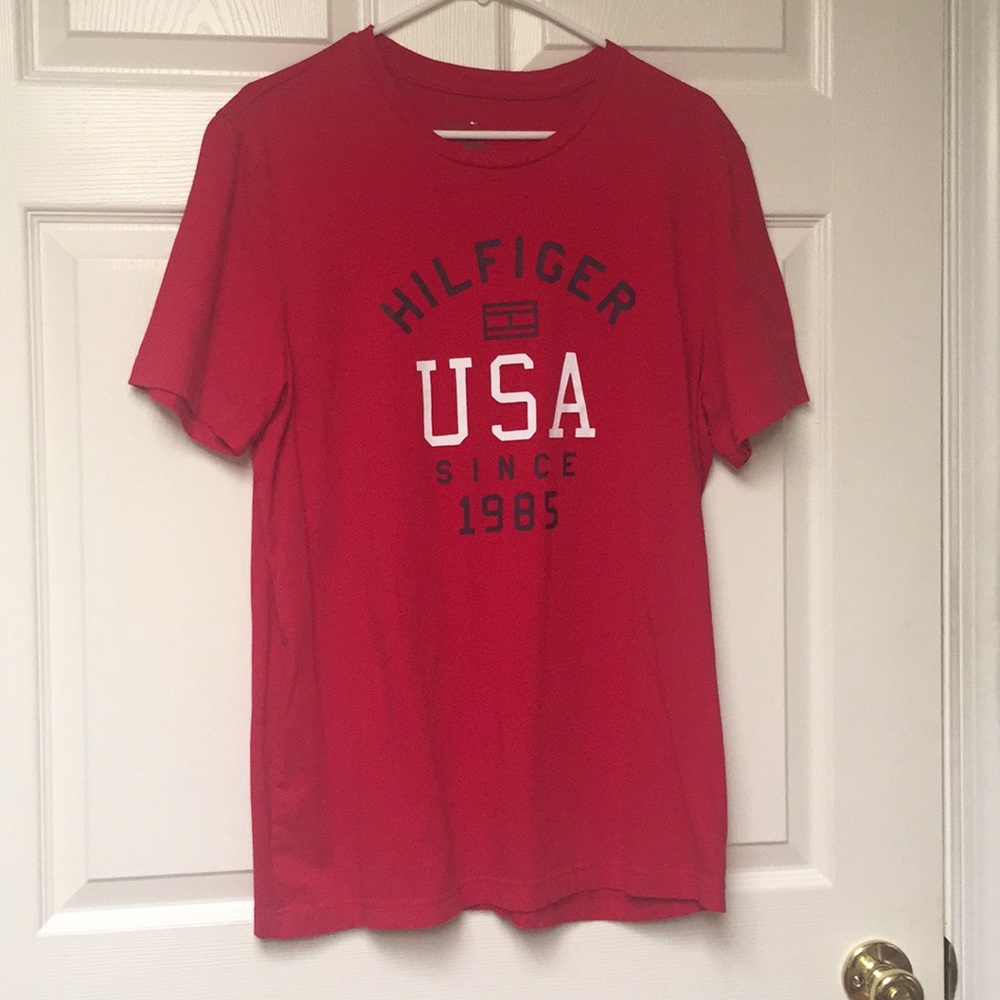 Tommy Hilfiger Red T-shirt